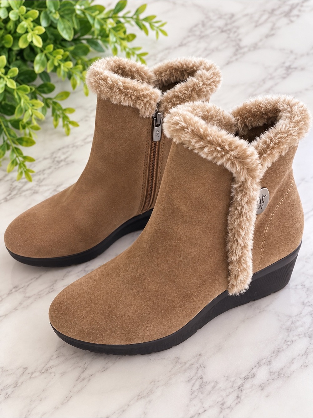 Anne Klein Sport Akinner Faux Fur Suede Wedge Ankle Boots Tan Size 7.5